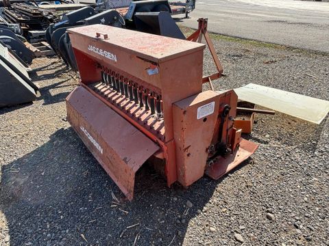 Jacobsen 3-Point Hitch Overseeder with 15 Seed Distribution Tubes