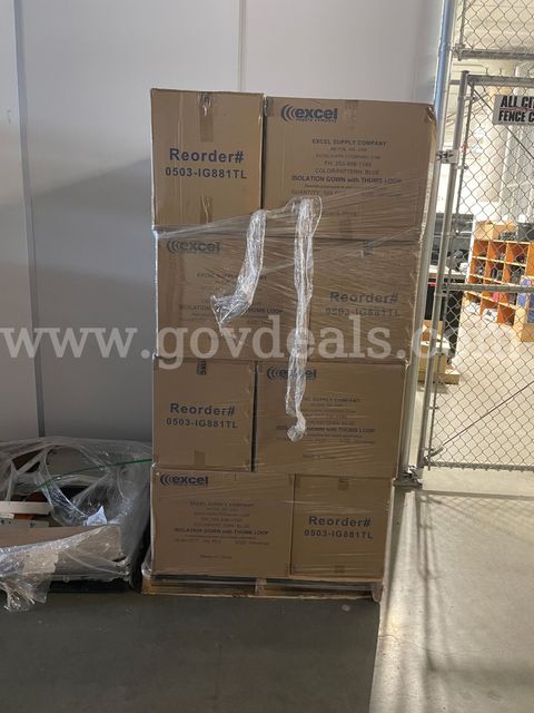 Lot of 4 Pallets of Excel Isolation Gown with Thumb Loop