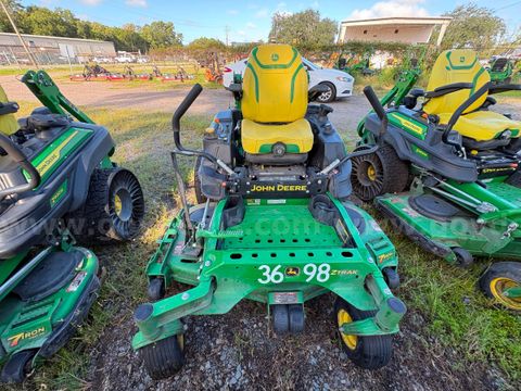 2023 John Deere Z960M Zero Turn Mower