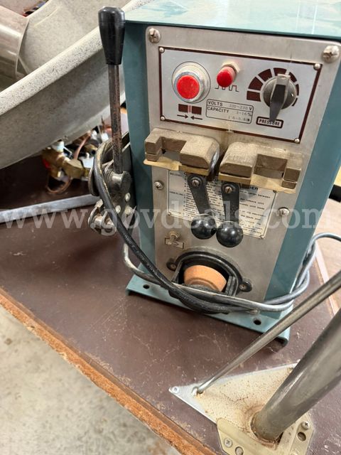 Enco Manufacturing Blade Welder - Model: 00385039