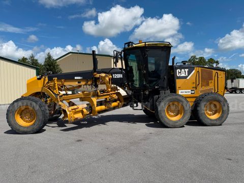 2011 Caterpillar 120m Motor Grader