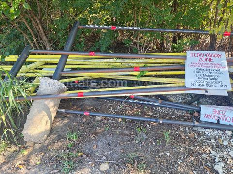 Lot of (10) 16-Foot Heavy-Duty Steel Swing Barrier Gates