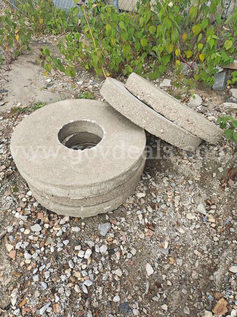 Lot of 5 Heavy-Duty Concrete Rings
