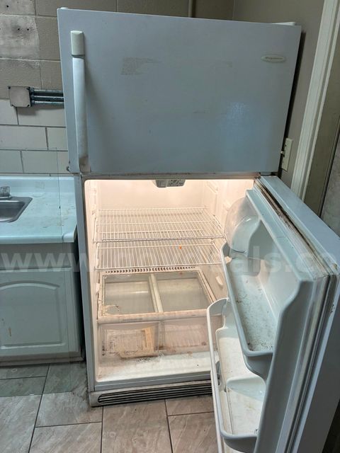 electrolux refrigirator 18 cubic foot