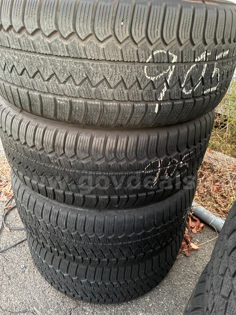 4 goodyear enforcer tires p275-55-20 lot 905