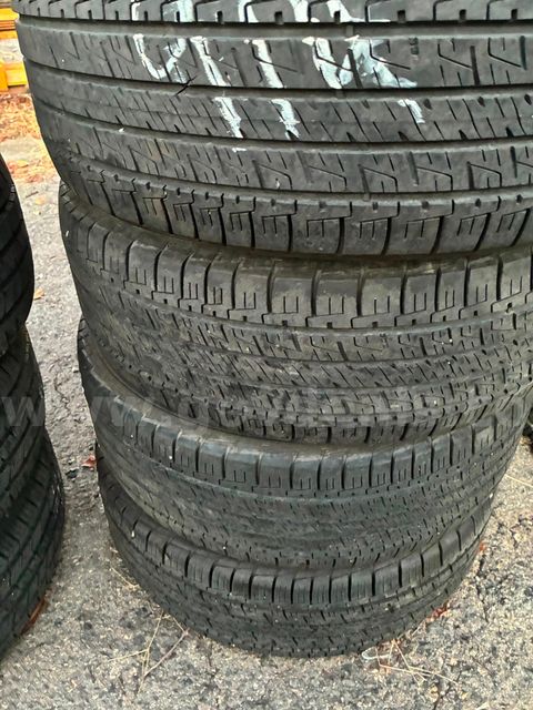 4 goodyear assurance tires p215-60-16 lot 914