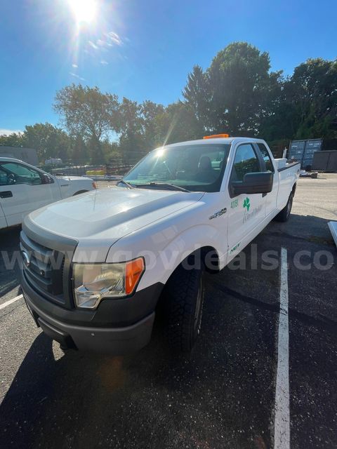 Ford F-150 Extended Cab Pickup 2WD