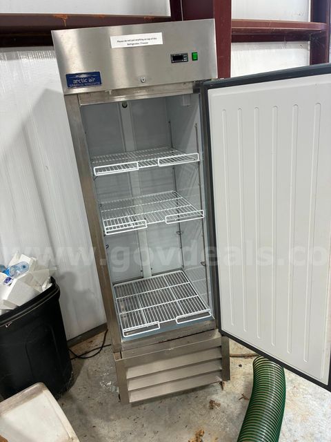 Arctic Air Commercial Refriderator *INOP*