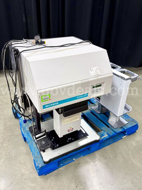 Lot of Automated Lab Equipment (431-67)
