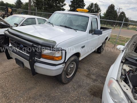 1996 Ford F-250 Regular Cab Pickup – 5.8L V8 – 176,026 Miles