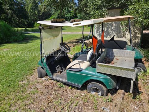 EZGO TXT Golf Cart