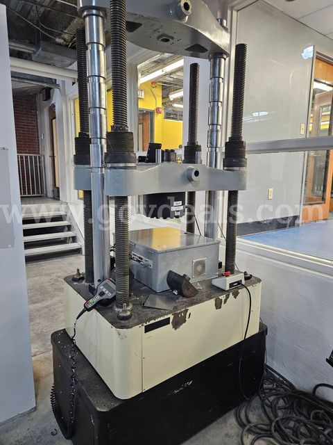 Riehle 120 KIP Universal Testing Machine/ Load Frame