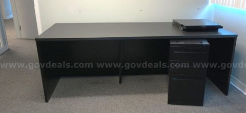 Large Desk