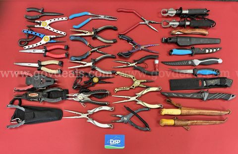 13 Pound Fishing Lot/PRE-OWNED/DS18765/99923/TSA