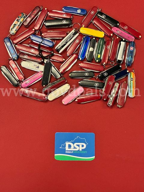 50 Victorinox Mini Swiss Army Knives/PRE-OWNED/DS18820/100189/TSA