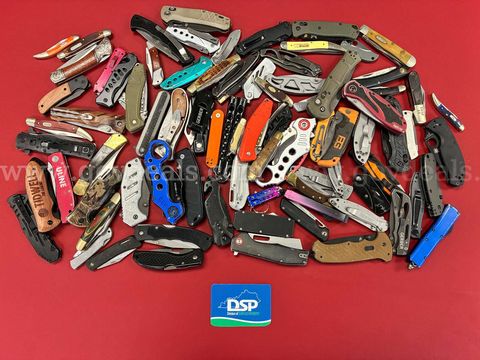 15.4 Pound Lot of Various Brand Knives/PRE-OWNED/DS18820/100184/TSA