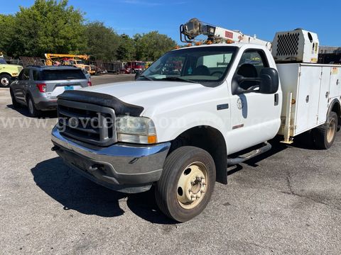 2004 Ford F-550