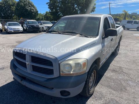 2006 Dodge Ram 1500 Laramie Quad Cab 2WD