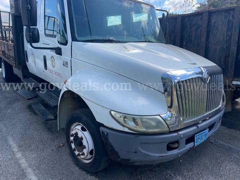 2004 International 4200