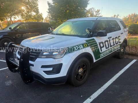2017 Ford Explorer - ENGINE ISSUES/SALVAGE