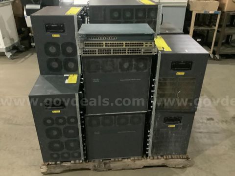 Lot of 16 used Cisco Catalysts