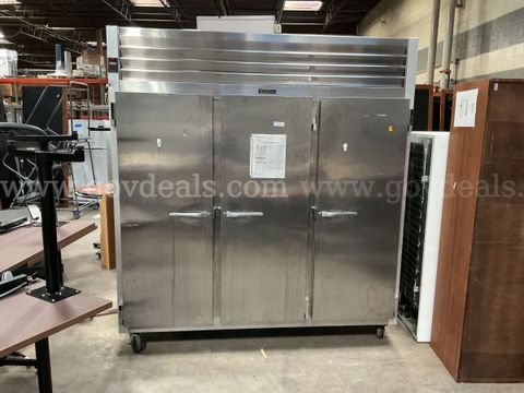 Traulsen 3 - Door Refrigerator