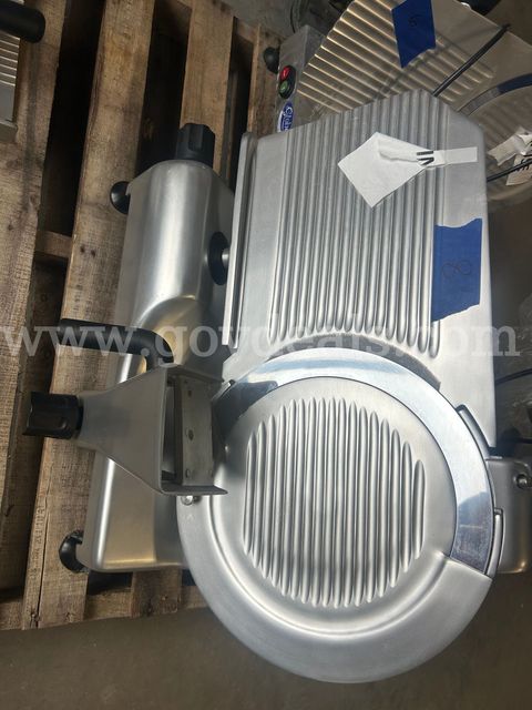 Globe Food Equipment Slicer