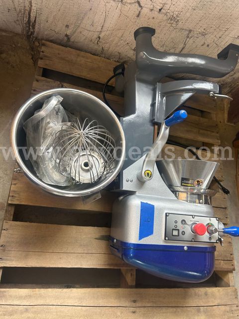 Vollrath Company Stand Up Mixer