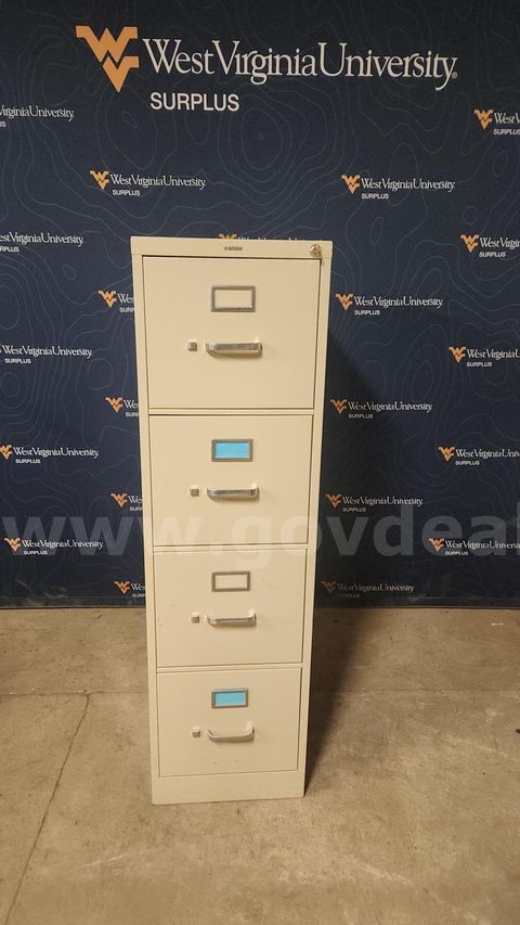 Locking 4 drawer filing cabinet