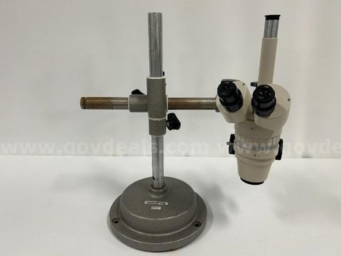 Olympus SZ Binocular Stereo Zoom Microscope