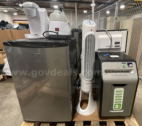 Household/Kitchen items (1 Pallet)
