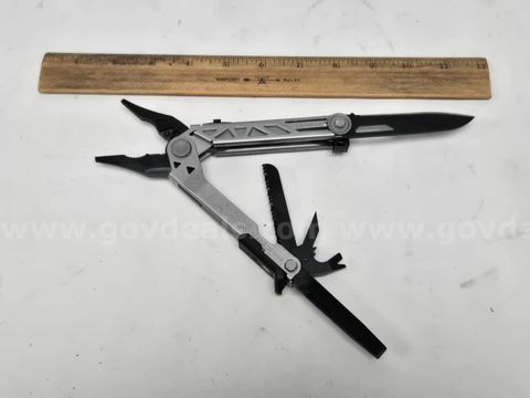 Gerber Center Drive Multi-tool (Anchorage, AK)
