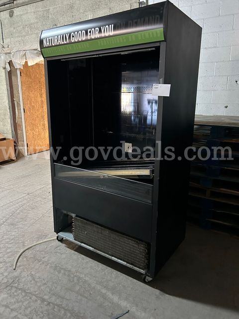 Large cooler