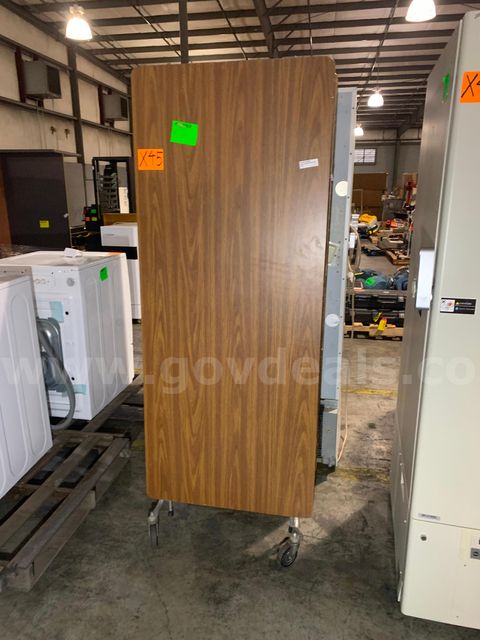 Folding Table, Mobile
