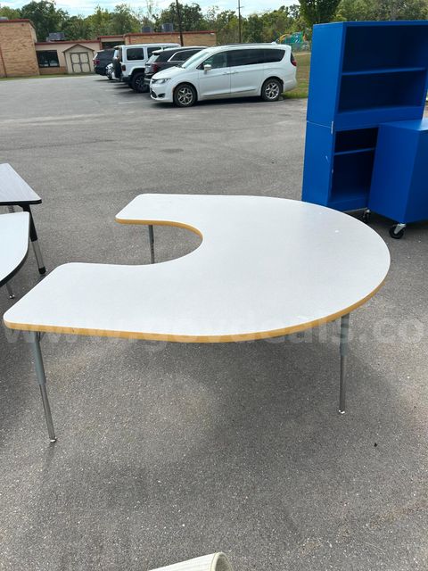 Student horseshoe table