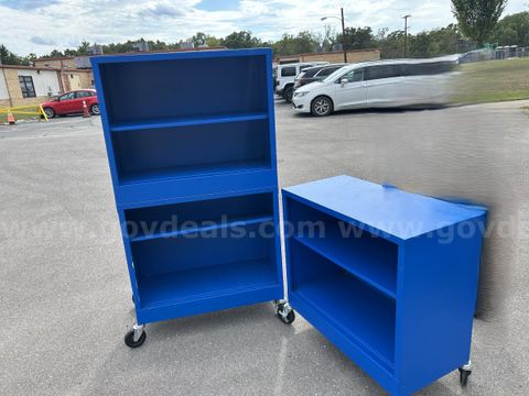 Rolling shelves- 2 units