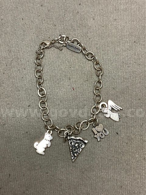 Sterling Silver Fashion Bracelet Labeled James Avery with Charms Size 7.5", Weight 16.44g