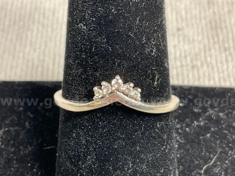 Silver Pandora Tiara Wishbone Ring with Stones, Size 9, Weight 1.59g