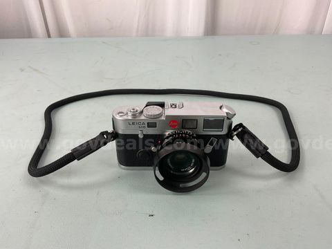 Leica M6 35mm Rangefinder Film Camera (Untested)