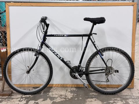 Giant Yukon Bicycle, CT 23"