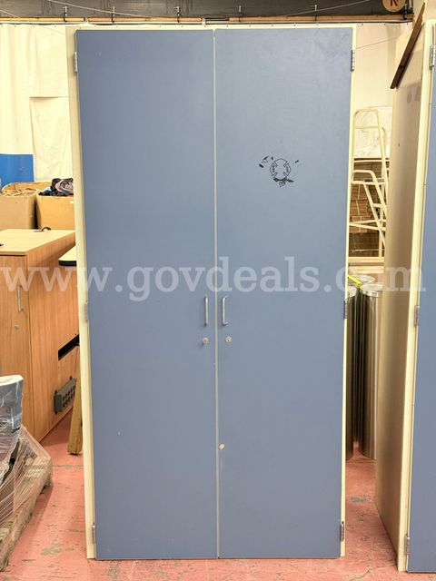 Unknown Brand Wardrobe Cabinet (L) 40" x (D) 24" x (H) 80" (Base Damaged, With Key)