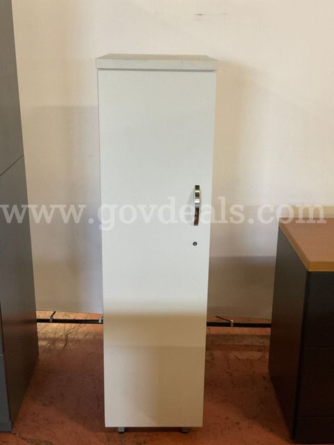Herman Miller Storage Cabinet without Key, Model: 5L06LA91NHMS (L) 15" x (D) 20" x (H) 57"