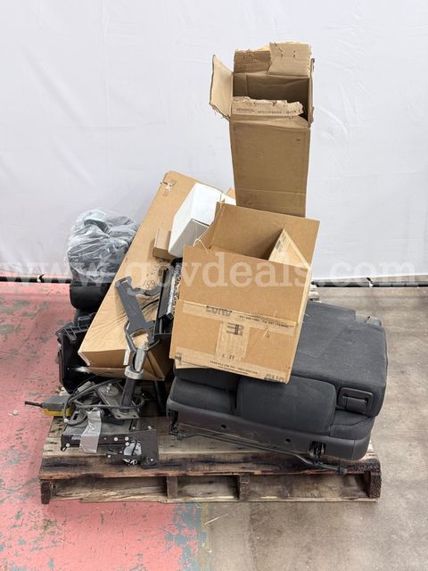 Pallet of Misc. Vehicle Parts and Accessories