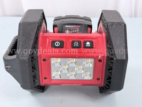 Milwaukee Floodlight, CAT NO. 2361-20 with Battery, CAT NO. 48-11-1829 (Unable to Test)