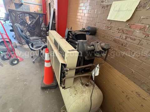 Ingersoll Rand Air Compressor