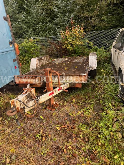 2005 Trailmax Tilt Trailer