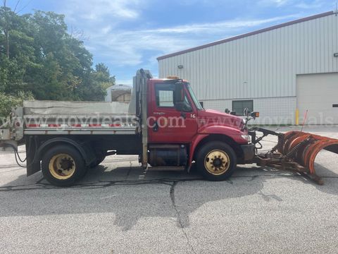 2009 International Dura Star 4300 Dump Truck w/ Henderson Plow & Stainless Steel Salt Spreader