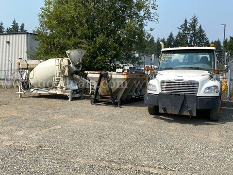 2006 Freightliner M2 106 Deicing Tank w/Sand Spreader & Cement Mixer Attachments (ID #47093) (TCO) (25-3886) 11700 +