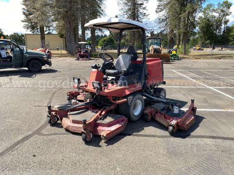 2011 Toro GroundsMaster 4000-D 4WD Triple Deck Mower (ID #47268) (AVI) (25-4405) 11700
