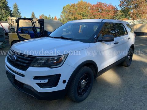 2018 Ford Explorer 4WD Police Interceptor SUV (ID# 48321) (W32) (26-3200) 225